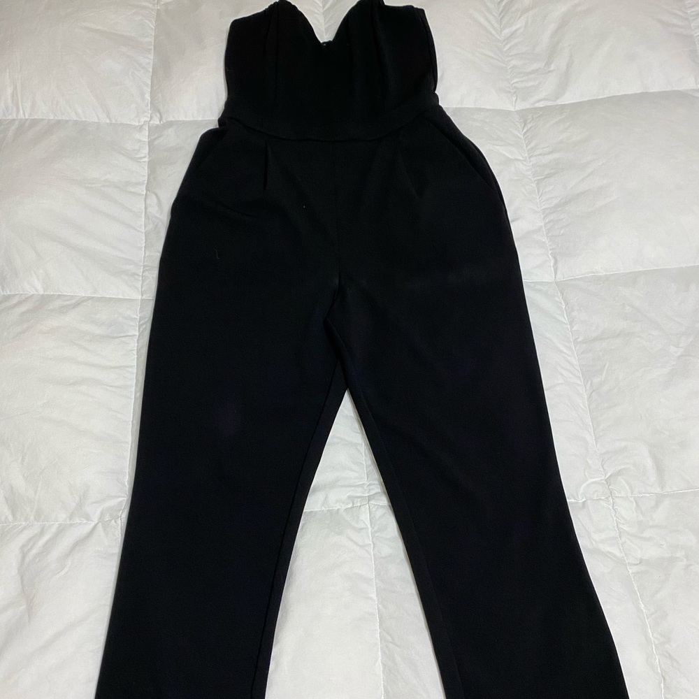 Cute jumpsuit great condition
